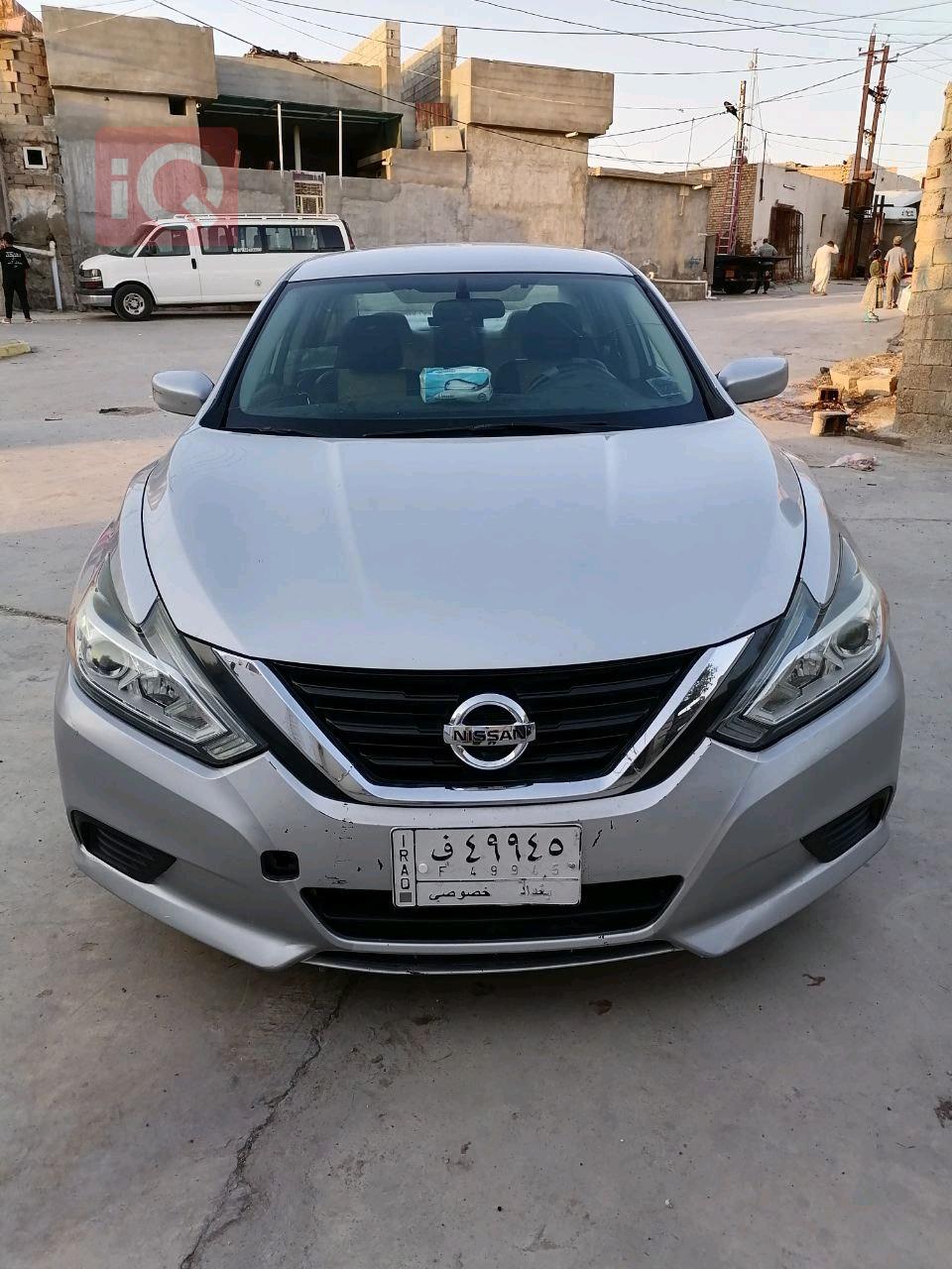 Nissan Altima
